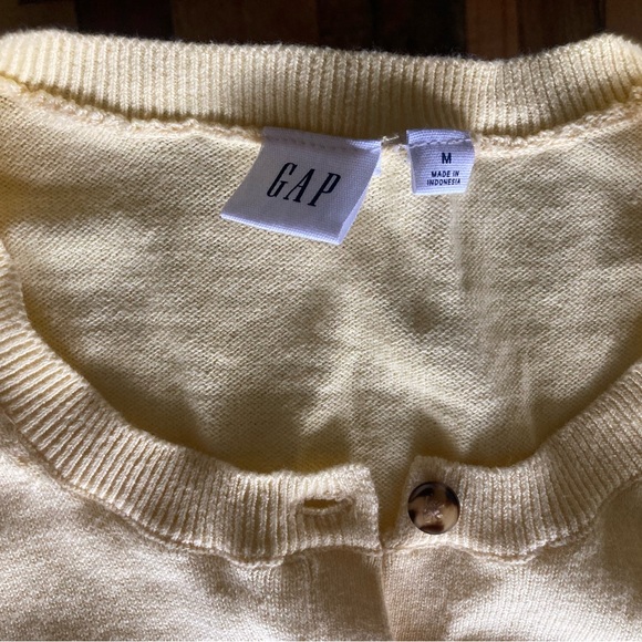 Gap Womens Crewneck Cardigan - Picture 7 of 7